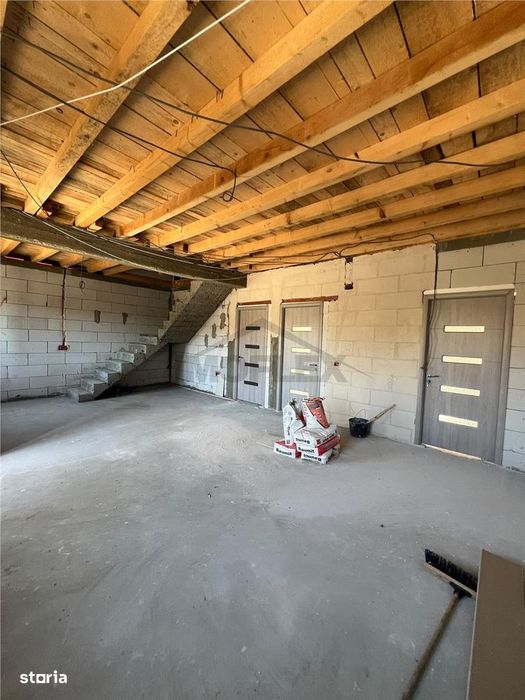 Casa 4 camere LUMINA