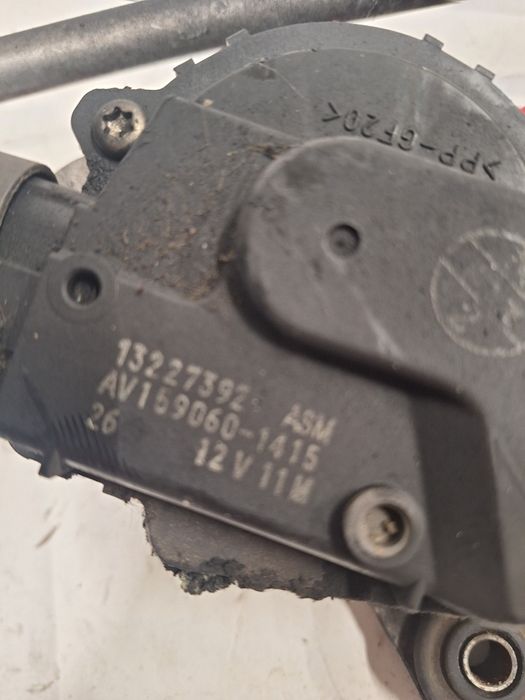 Моторче - механизъм предни чистачки Opel Insignia / Опел Инсигния 2010