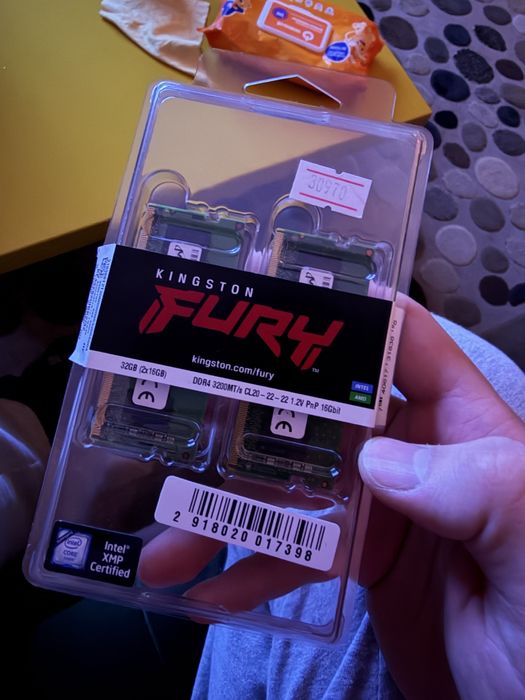 Micron DDR4 SO-DIMM 3200 16 GB (8x2)