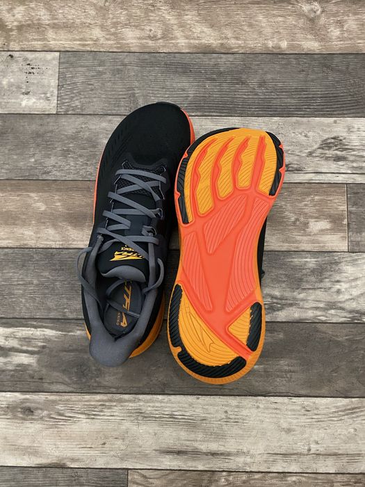 Adidasi Altra Sport