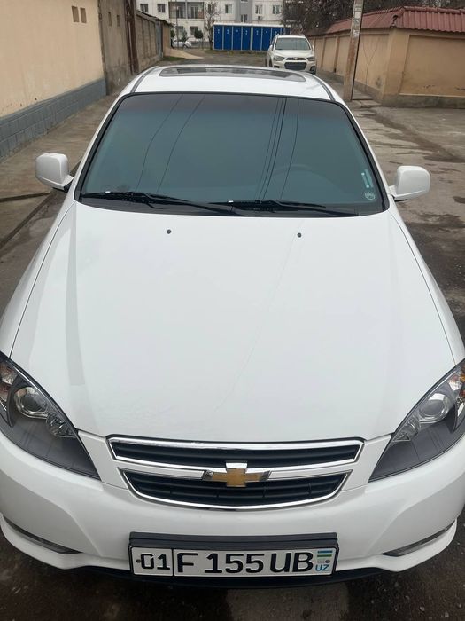 Продается автомобиль жентра автомат