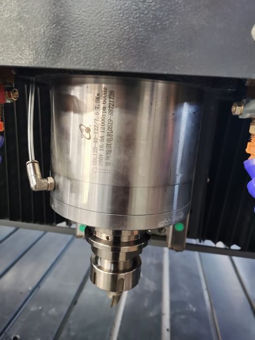 Фрезерный станок с ЧПУ 3 Axis для обработки камня и алюминия