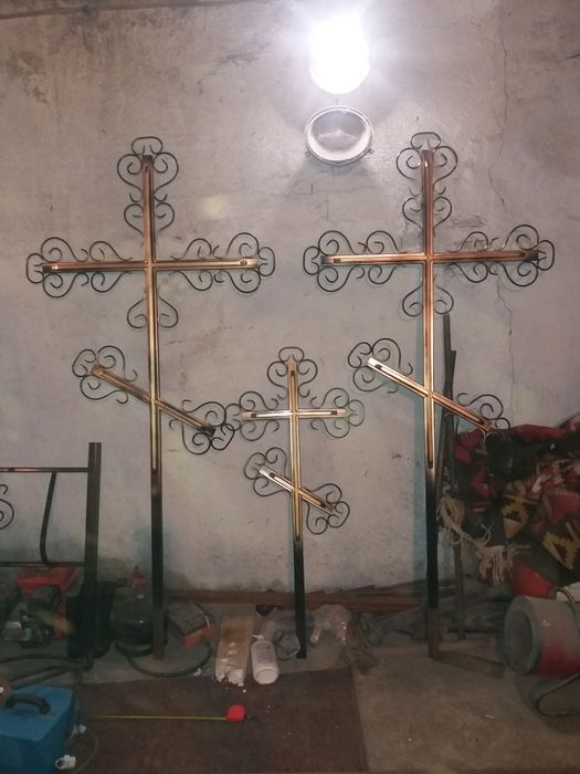 Решетки,оградки.