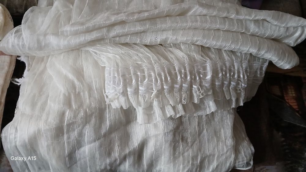 Продам тюли для окон 2шт и шторф с кружевн тюлями для!кухни