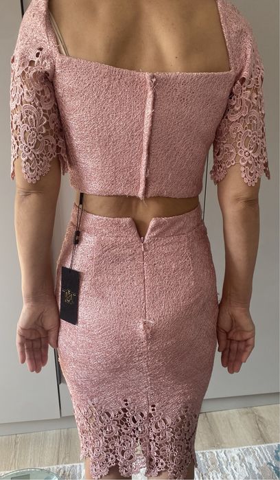 Продам дизайнерскую двойку, платья