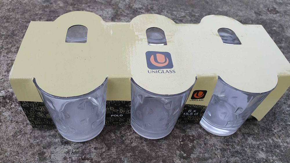 Стъклени чаши за водка, ракия...