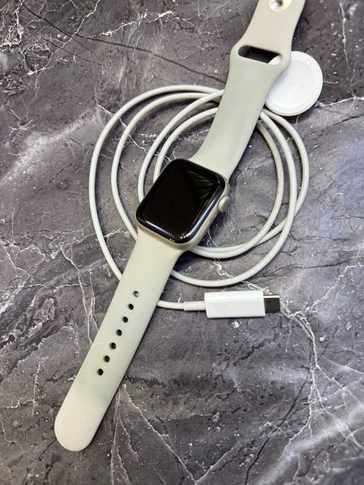 Apple Watch Series SE 40mm (г Астана, ул Сыганак 54) Л: 922973