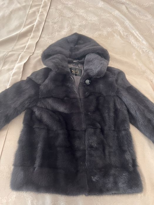 Продам норковую шубу