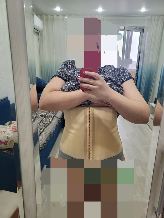 Продам утягивающий корсет