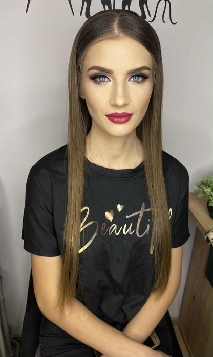 Servicii manichiură pedichiură, cosmetică