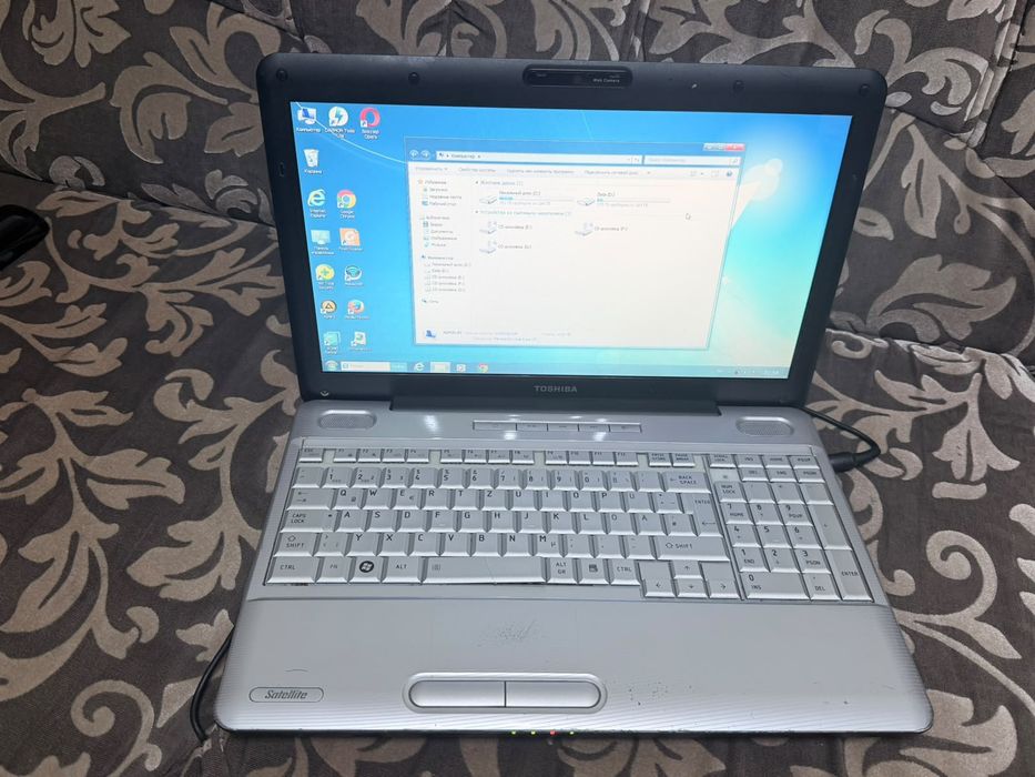Продам ноутбук Toshiba