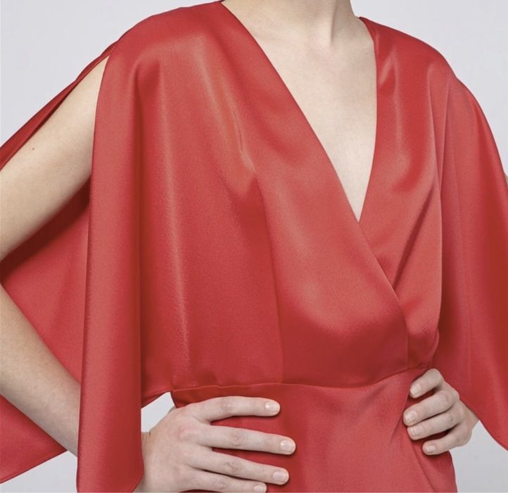 Платье Hugo Boss новое