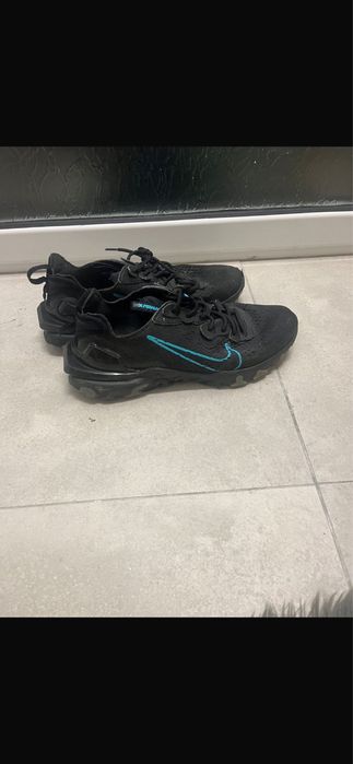 Adidasi Nike React nr 43