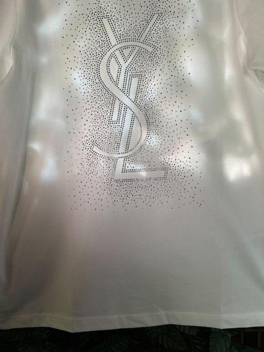 Tricou  Saint Laurent alb cu cristale – Premium s-xxl