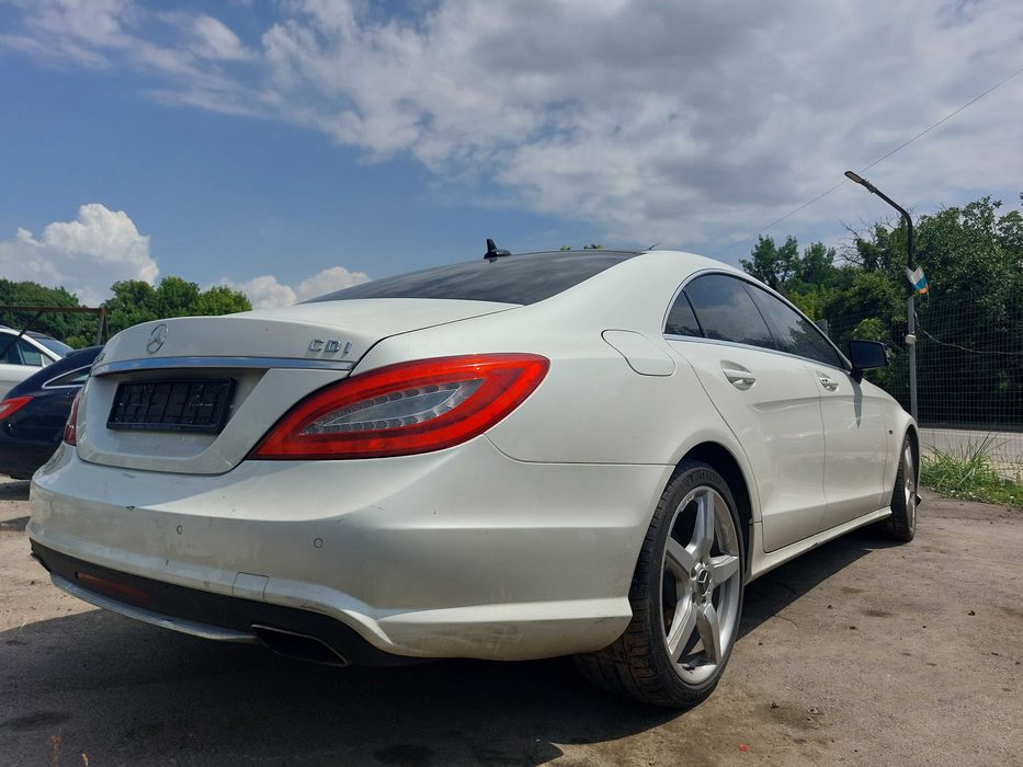 На Части:Mercedes W218 CLS 350 CDI V6 265 кс 2012 AMG