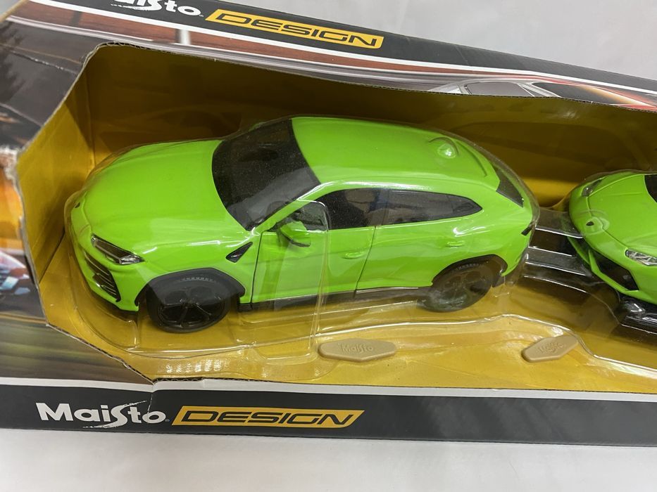 MAISTO Ansamblu machete scara 1:24 Lambo si Ford