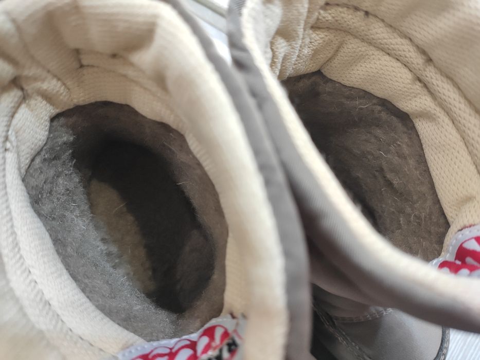 Продам детские сапожки