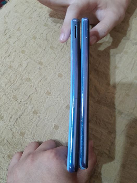 Samsung a 32 2 штуки
