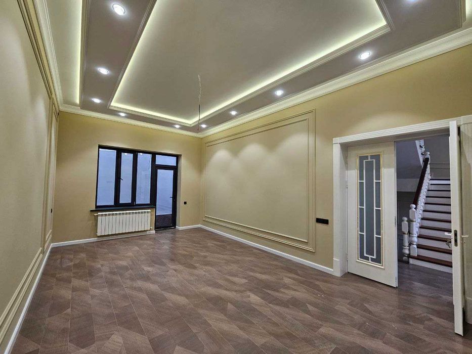 Сергели.Олчазор махалляси. 2 сотихда 7 хонали зор уй сотаман