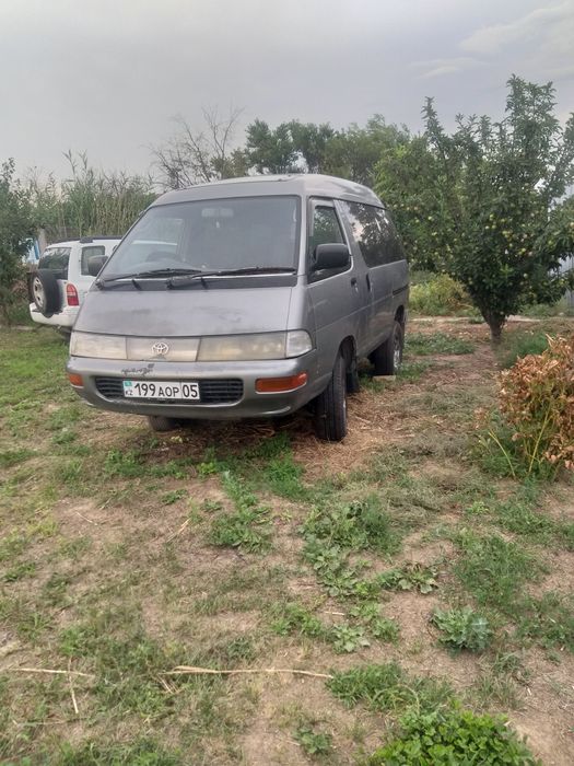 Продам Тойота таун айс