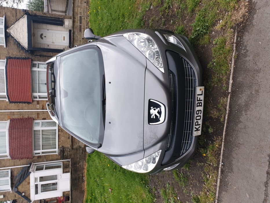 Врата Пежо 308 SW Комби СВ на части