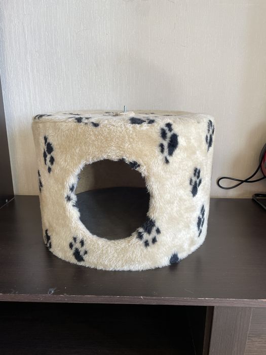 Продам домик для кошки