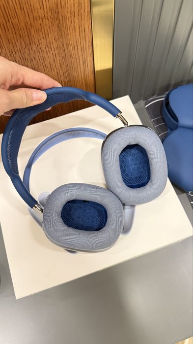 Apple airpods max gen 1