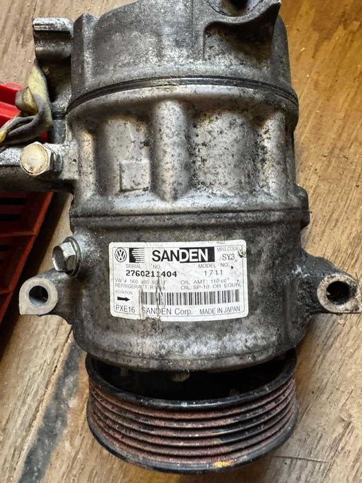 компресор за климатик VW Touran 2015г. 1.6