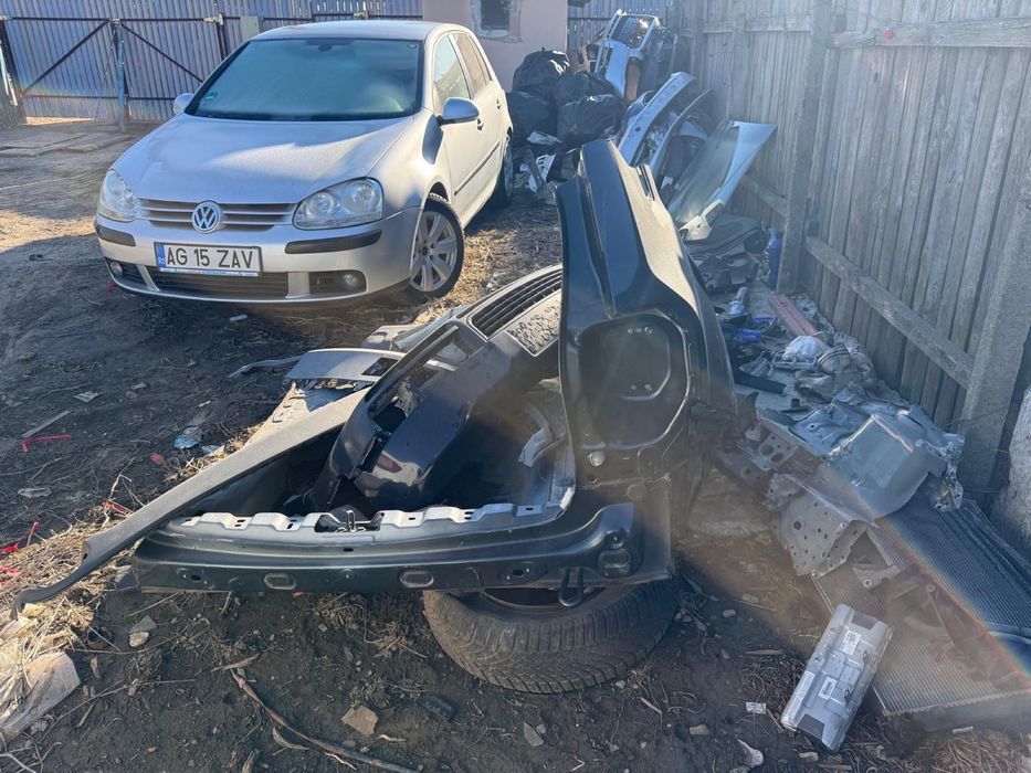 Aripa dreapta spate dacia duster hjd