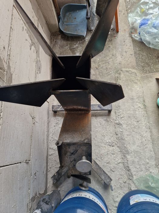 Soba Rachetă pe lemne