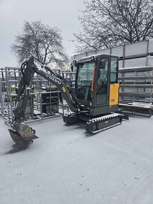 Miniexcavator volvo jimny