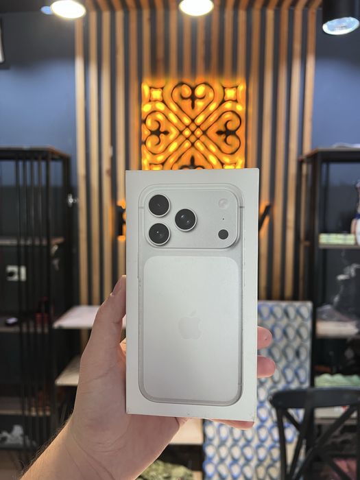 Iphone 17 pro 256 гб