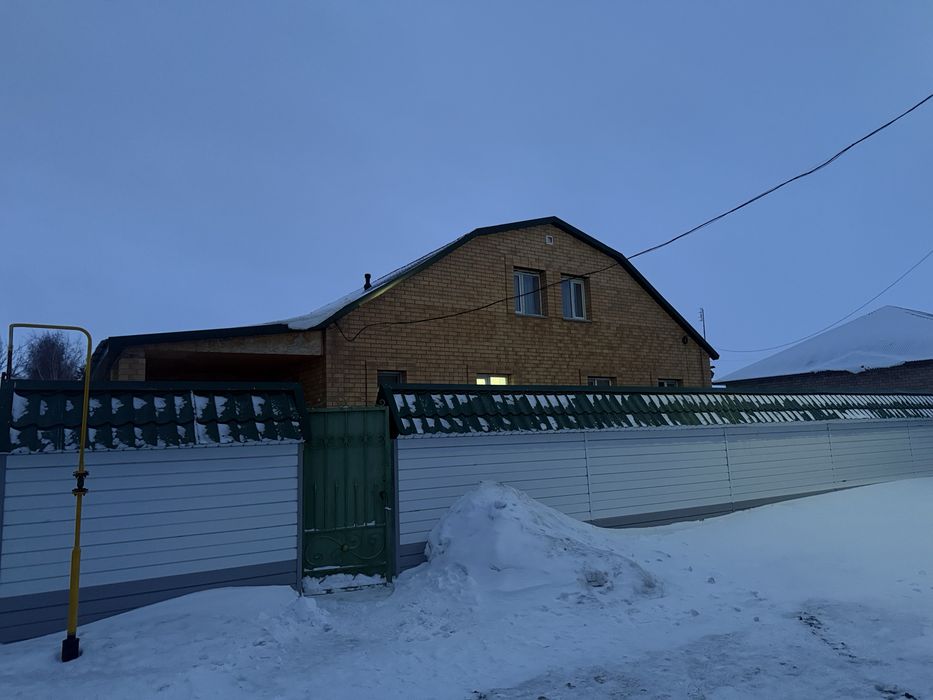 Продается двухуровневый теплый Коттедж