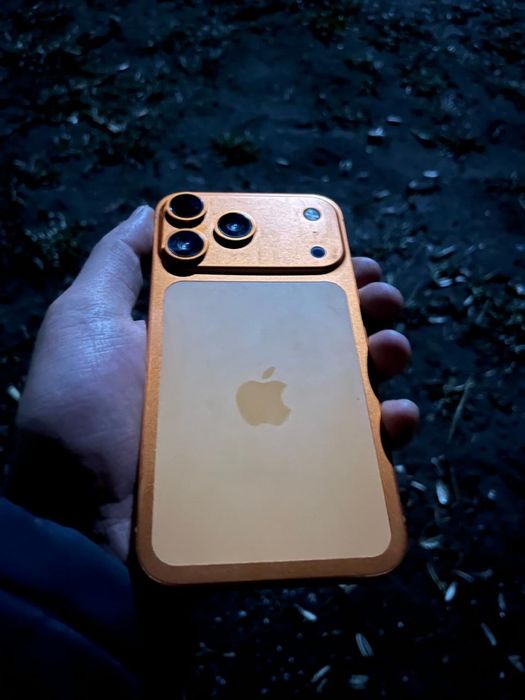 Айфон xr в корпусе 17про