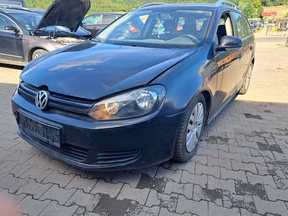 Elemente Caroserie VW Golf Variant 1.6TDi CAYC An 2011