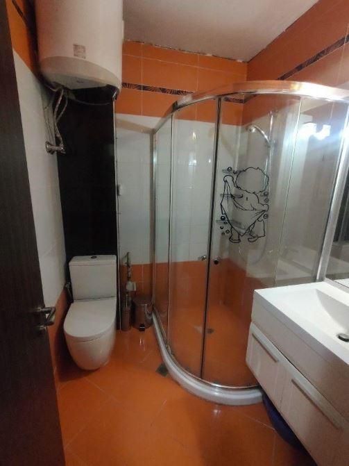 Дава се под наем Двустаен апартамент в Варна, Възраждане 1 - 55 кв.м за 425 € - Снимка #3