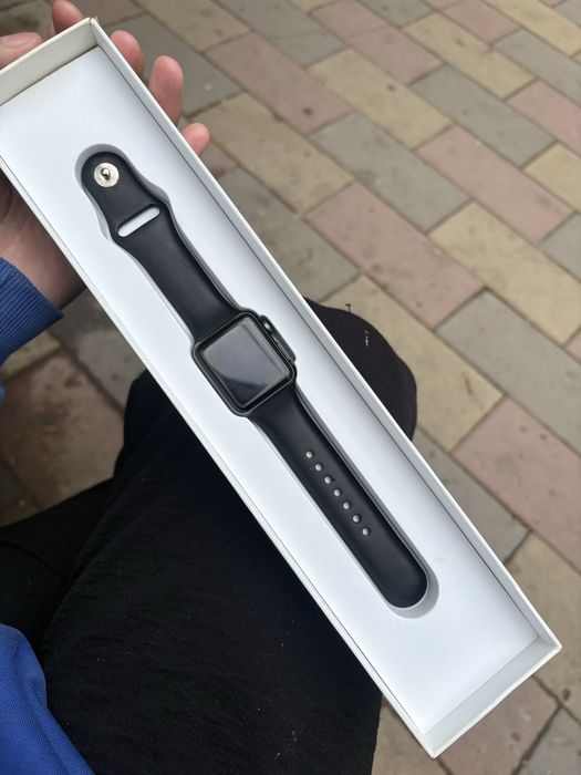 Продам Apple Watch 3 series
