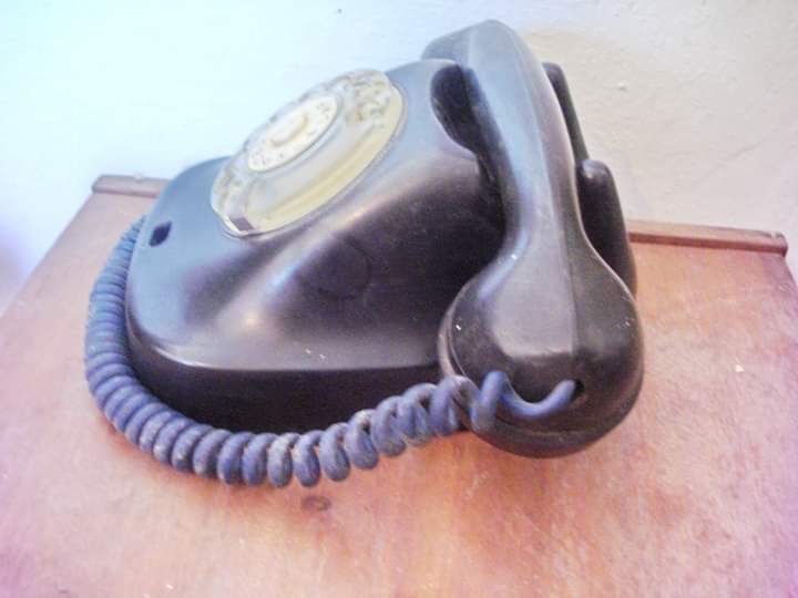 Стационарен телефон