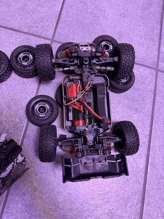 Automodel rc 1:16 mjx hyper go buggy 4x4 brushless upgrade