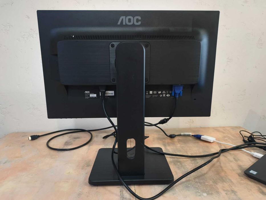 AOC I2475PXQU – 24" IPS Full HD монитор с USB Hub и регулируема стойка | Клас A -