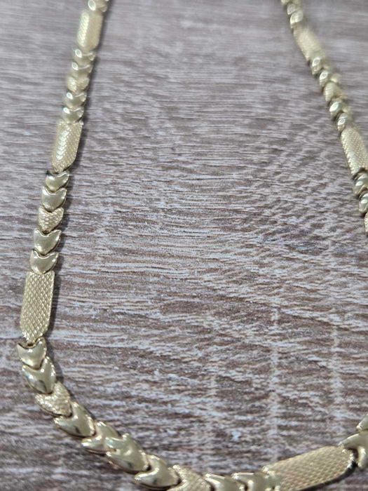 Златен синджир 585