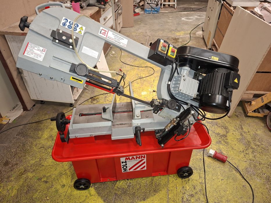 Fierastrau cu banda pt metale holzmann  BS712TOP
