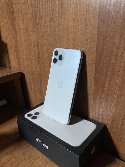 Айфон 11про 64гб  идеал
