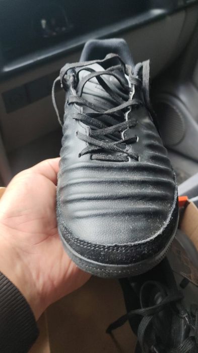 Продам кросовки Nike