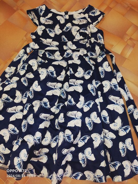 Продам новое платье