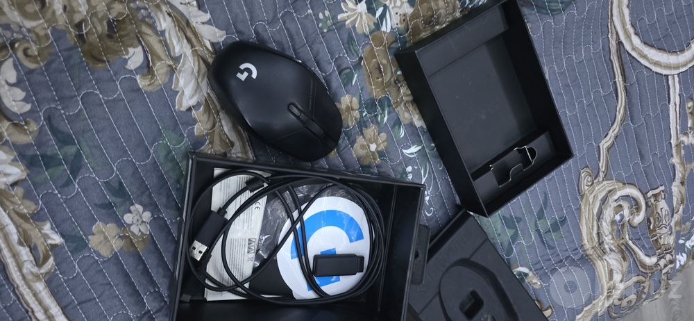 Logitech g303 shroud edition