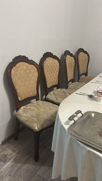 Продается стулья