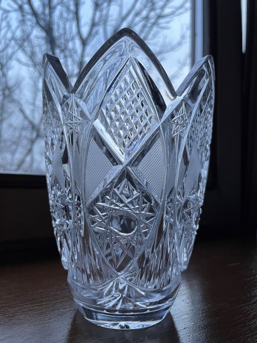 Хрустальная ваза Тюльпан