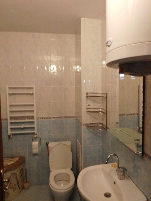 2- ен апартамент под наем