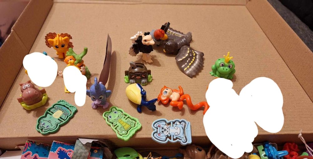 Разменям Киндер играчки